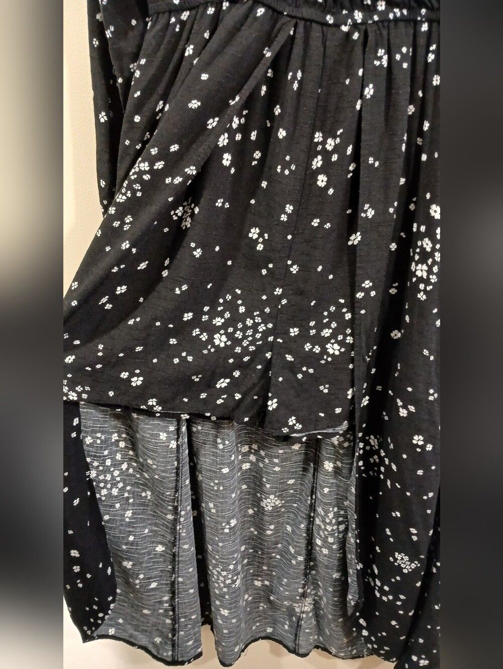 Womens Black Floral Romper with Maxi Length Wrap Skirt Long Sleeve V Neck XL - Picture 6 of 11